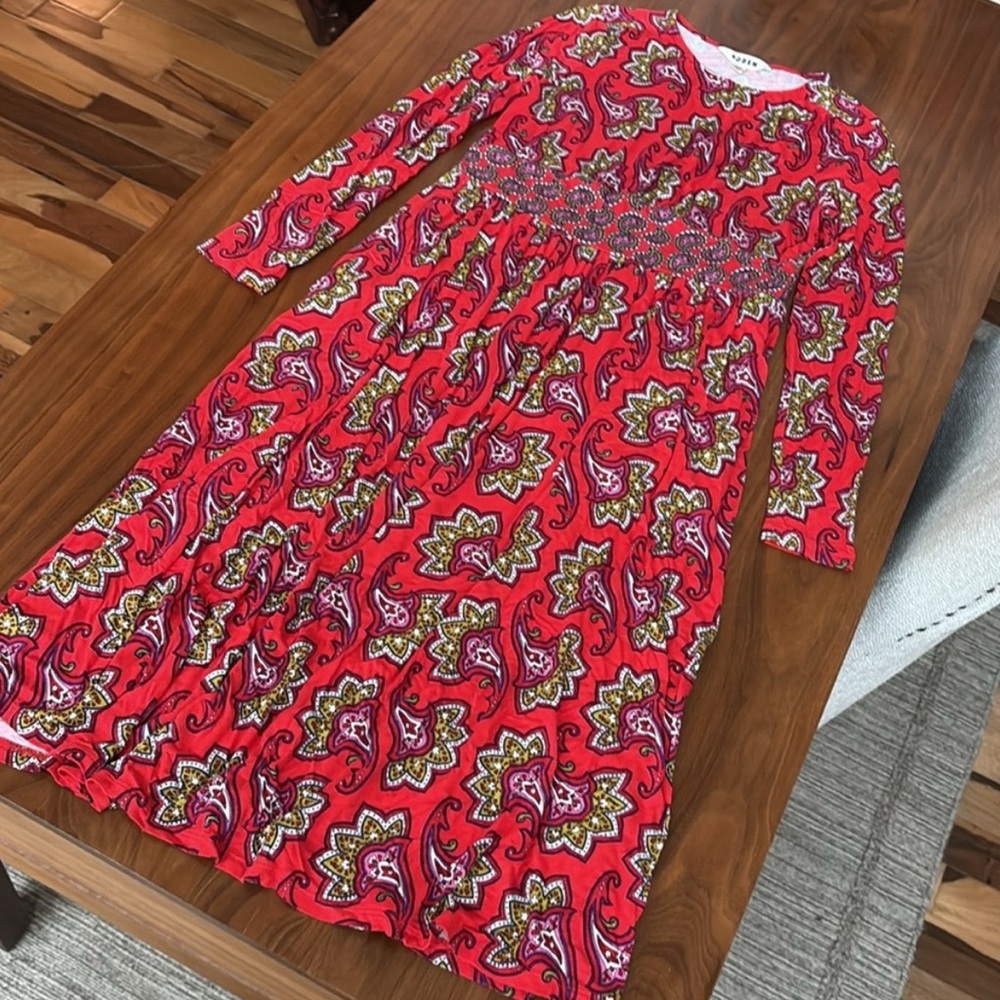 Boden Thea Long Sleeve Midi Dress
Red, Paisley Amaryllis Size US 8 - Picture 7 of 11